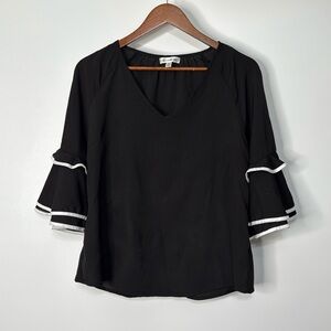 Roommates Black Ruffle Bell Sleeve Blouse Size Large